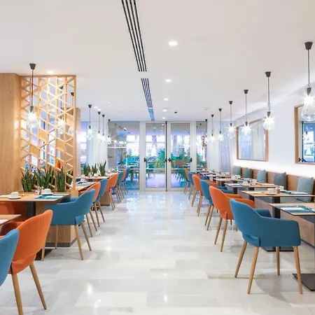 Js Yate Hotel